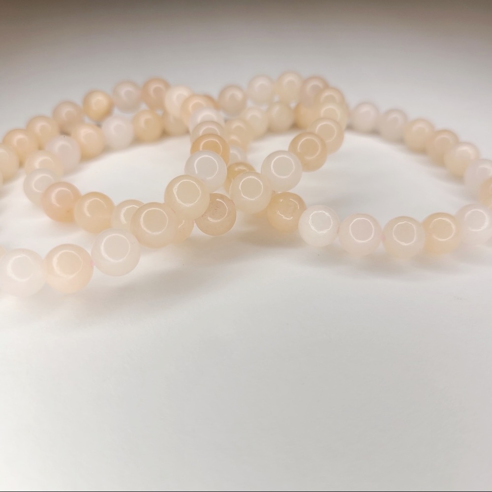 Pink Aventurine Gem Stone Bracelet - Picture 2 of 4